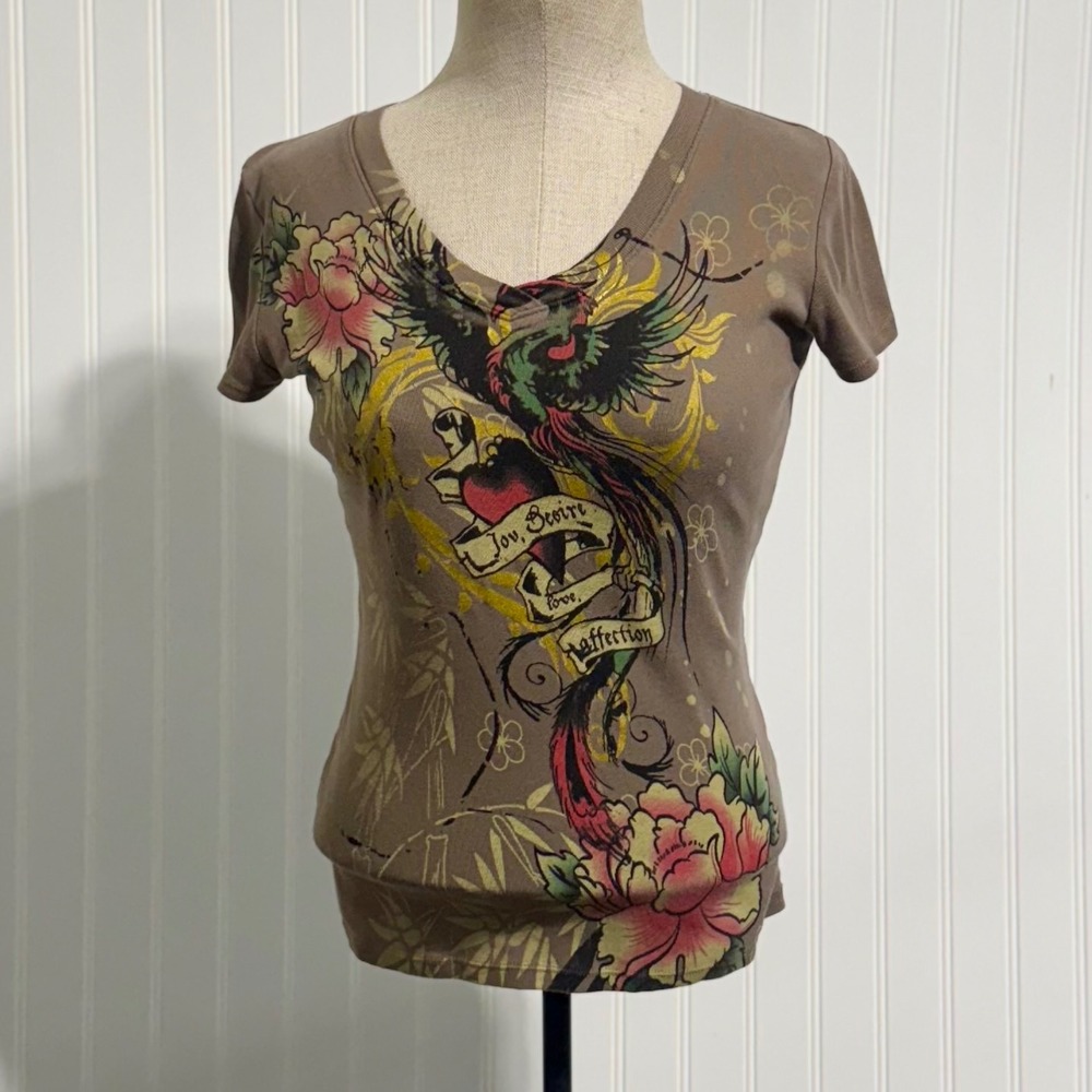 Mossimo Small Brown V-Neck‎ Tattoo Graphic Tee Y2K Cyber Grunge Indie Sleaze